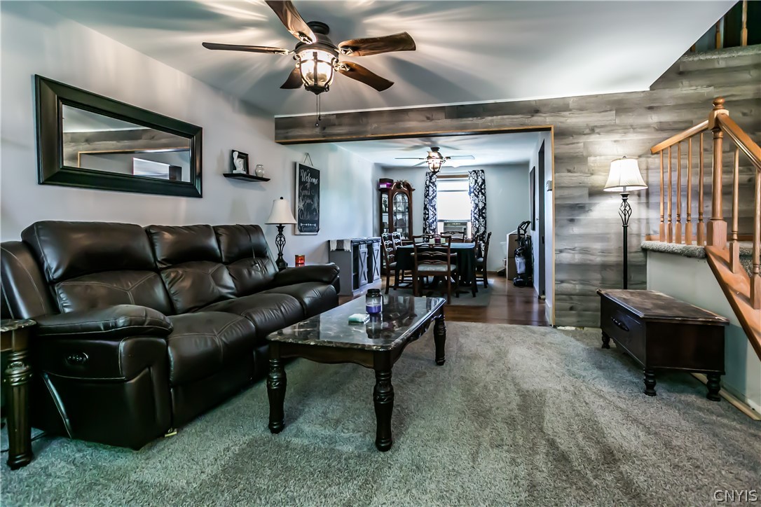 5994 Jerusalem Drive Cicero, NY 13039 - Photo 2 of 28