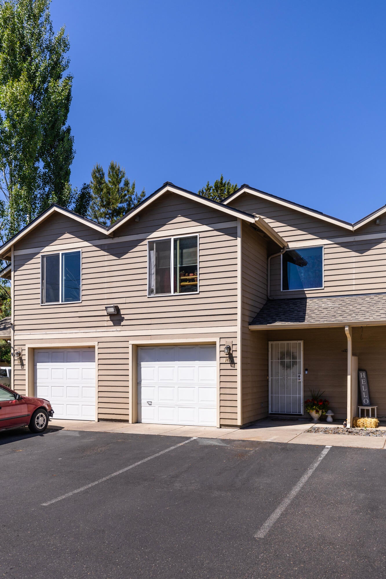 1472 Southwest 16th Street Redmond, OR 97756 - Photo 18 of 18 Tony-Gambino-Photography-1005