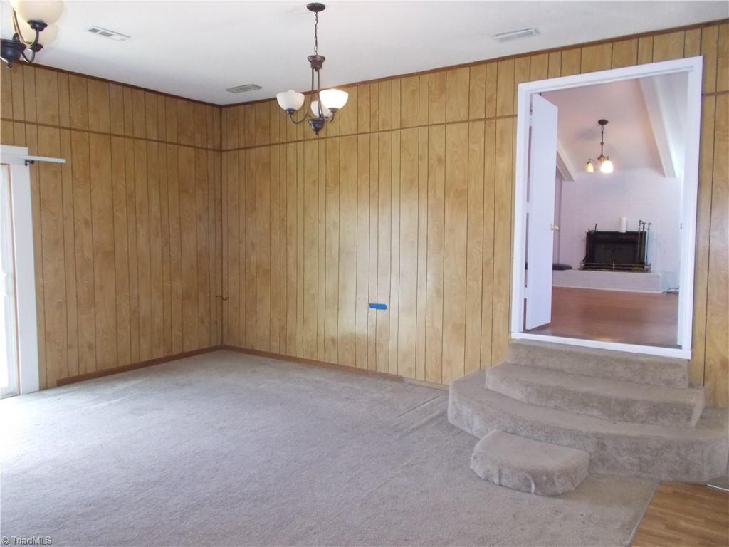 1706 Baker Road High Point, NC 27263 - Photo 5 of 22 Gallery Image 5