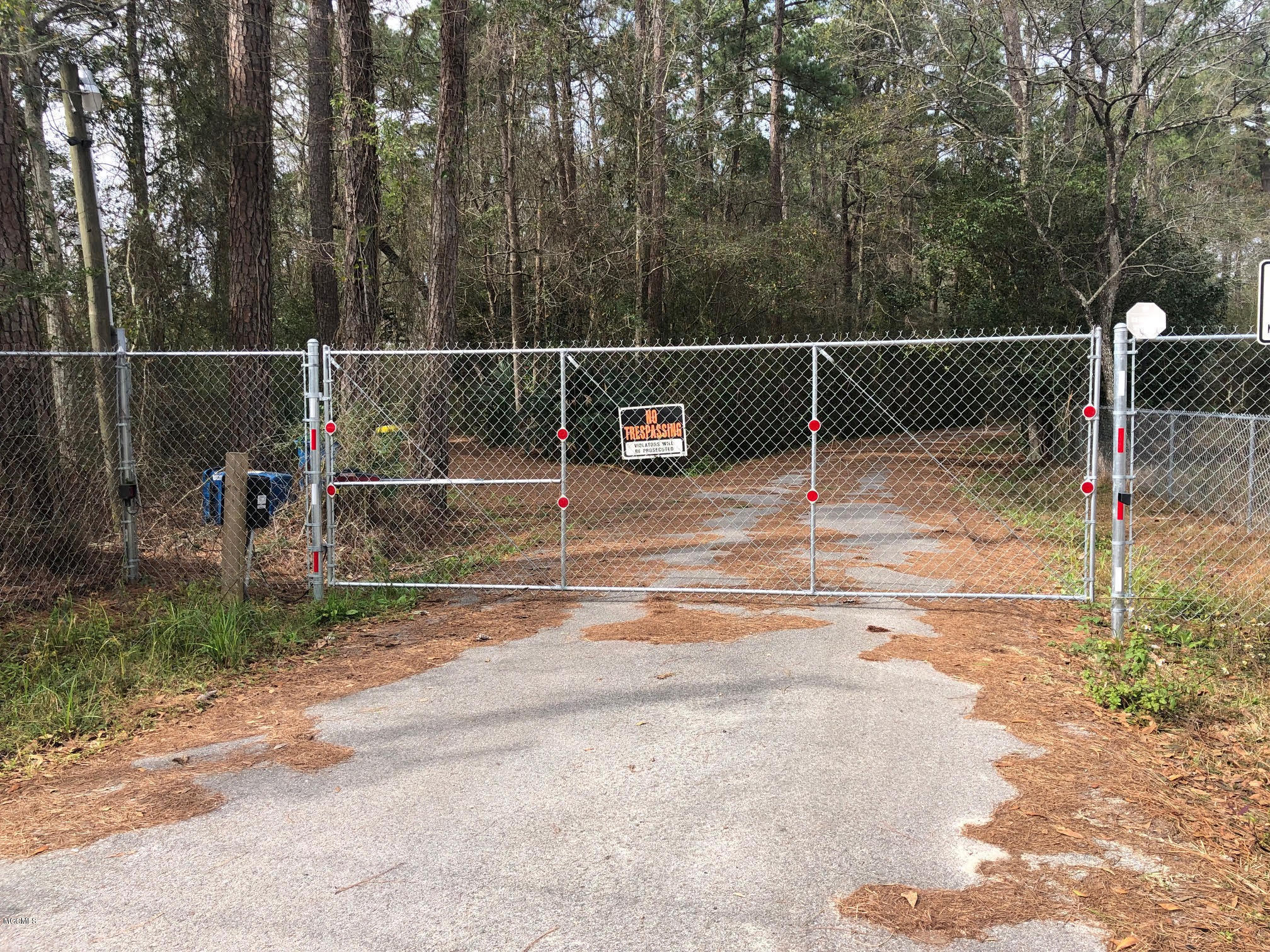 9035 Graham Road Moss Point, MS 39562 - Photo 18 of 24 24
