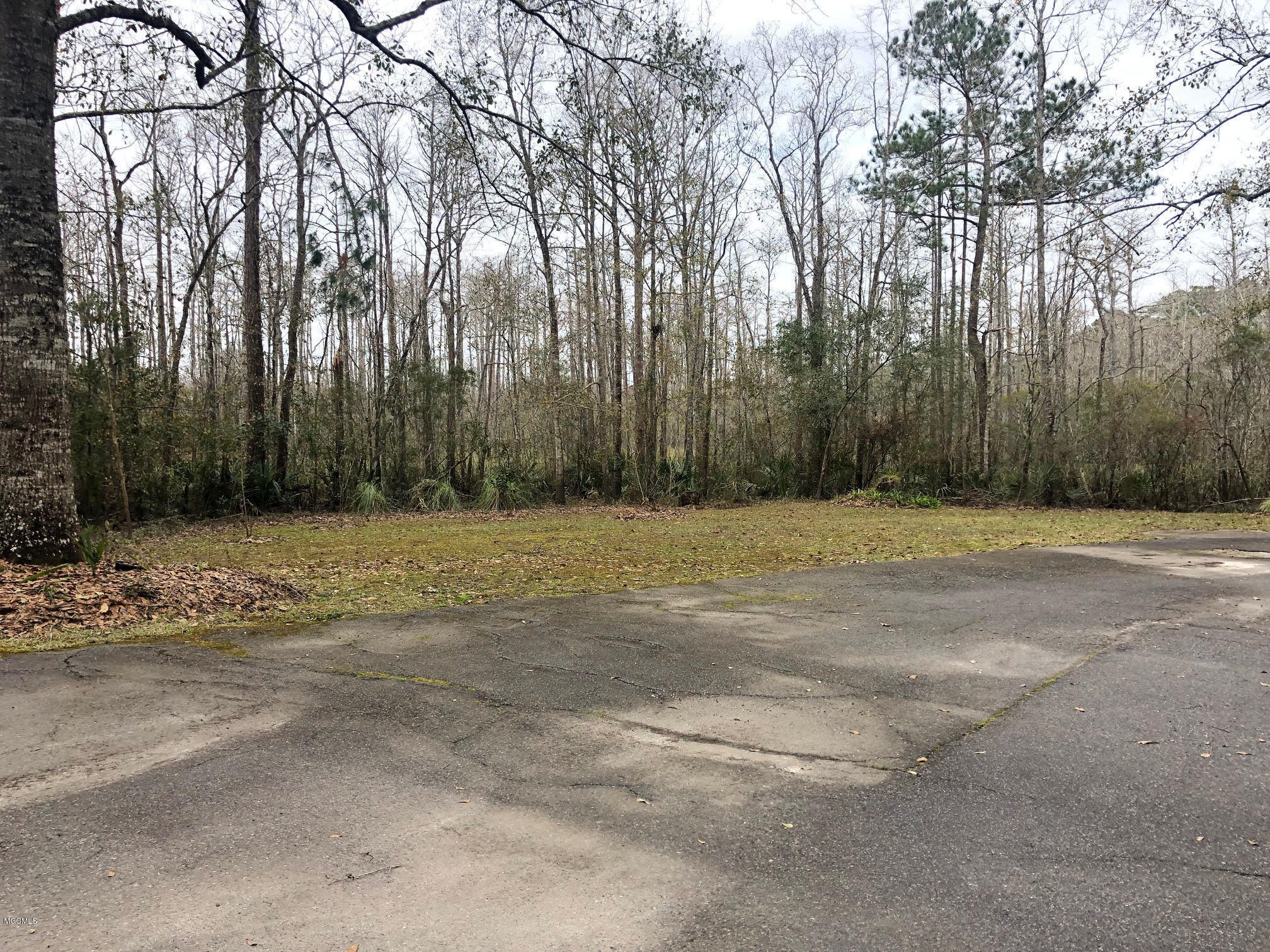 9035 Graham Road Moss Point, MS 39562 - Photo 22 of 24 5