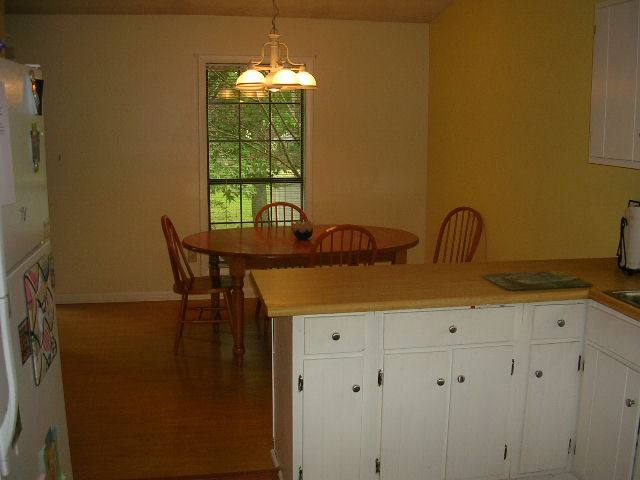 103 Clearfield Road Greenville, SC 29607 - Photo 3 of 9