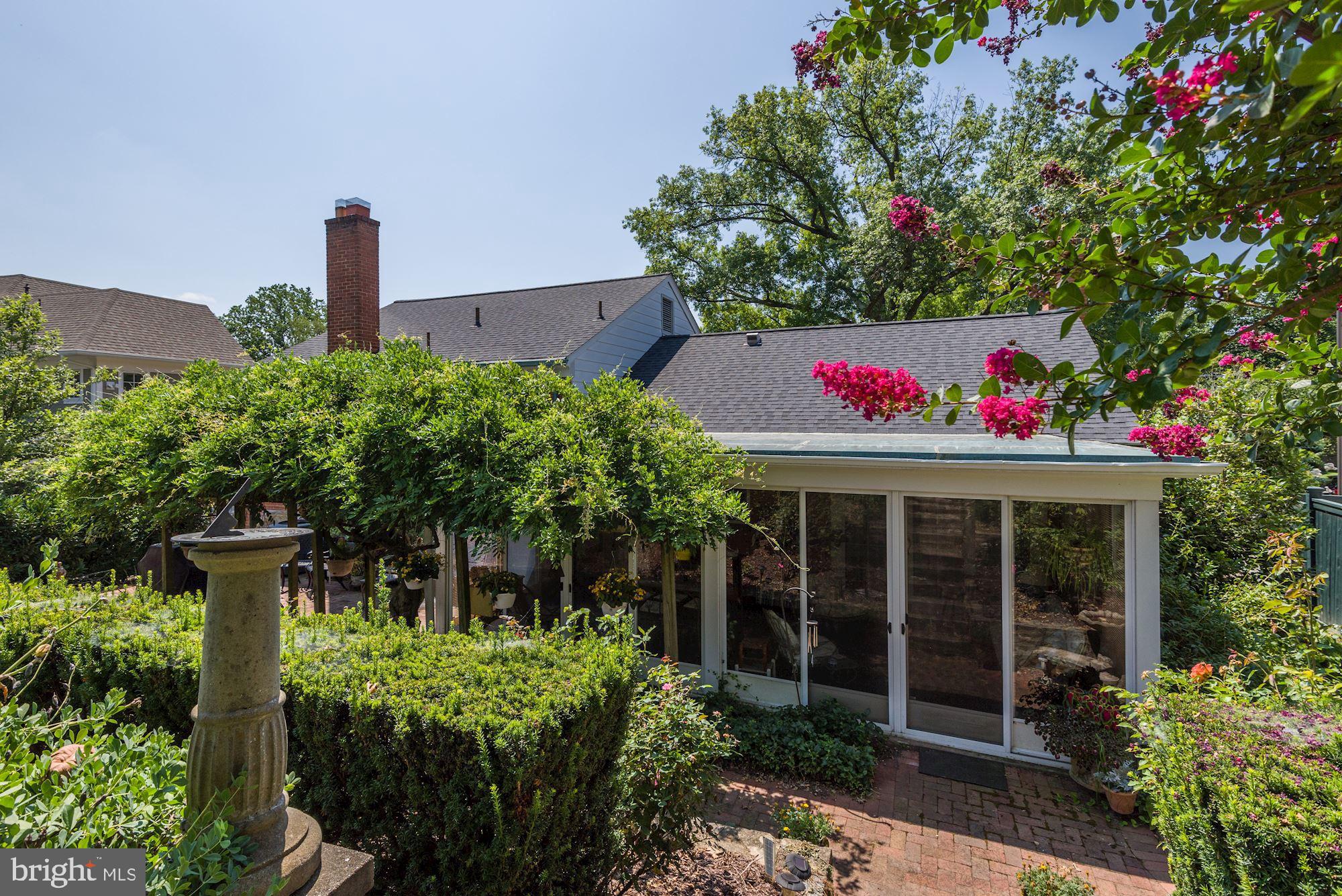 5603 Durbin Road Bethesda, MD 20814 - Photo 10 of 10 Gallery Image 10