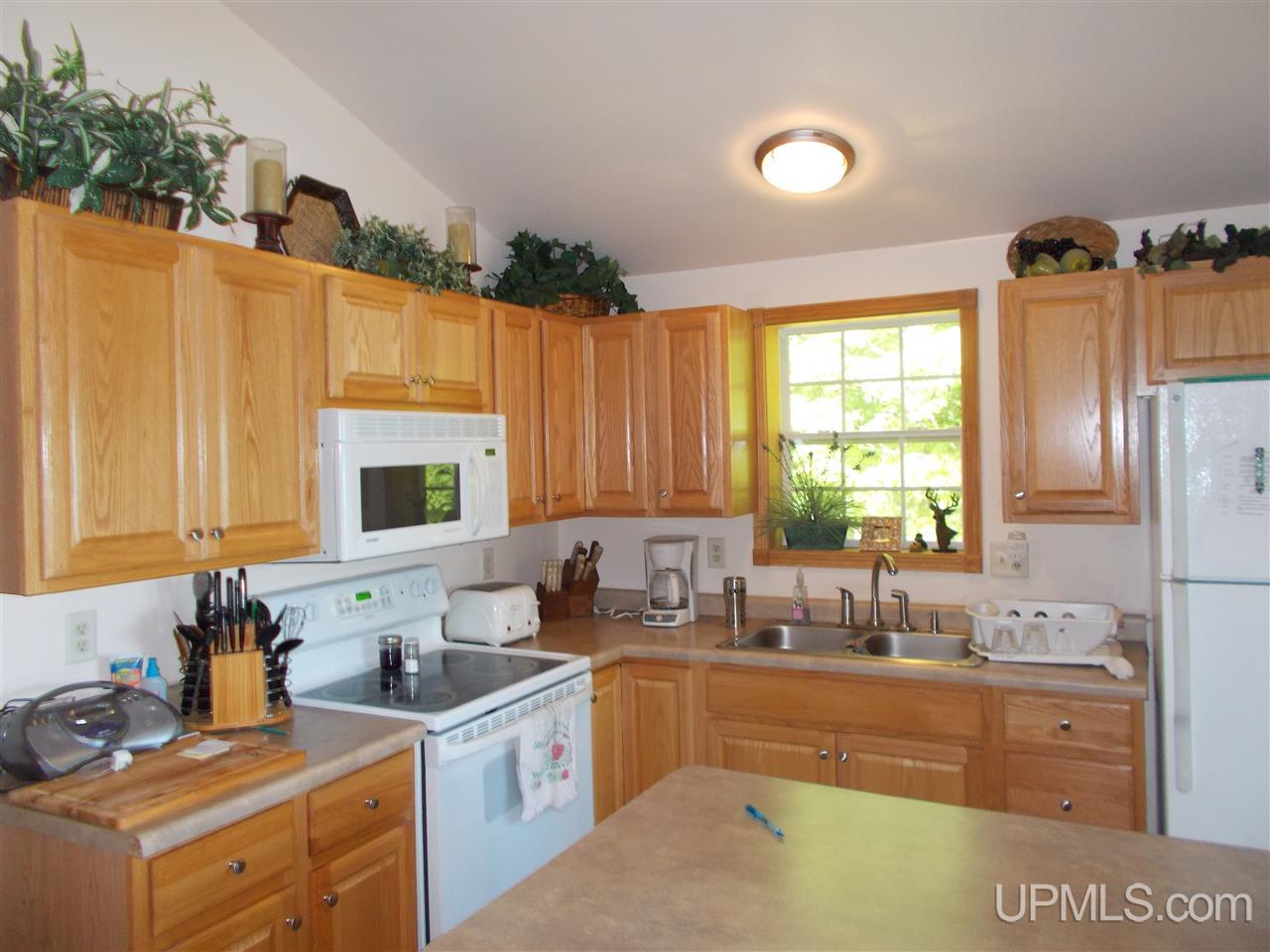 454 Cardinal Red Road Michigamme, MI 49861 - Photo 21 of 36