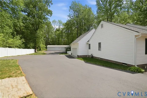 $585,000 | 10068 Holly Road, Mechanicsville, VA 23116
