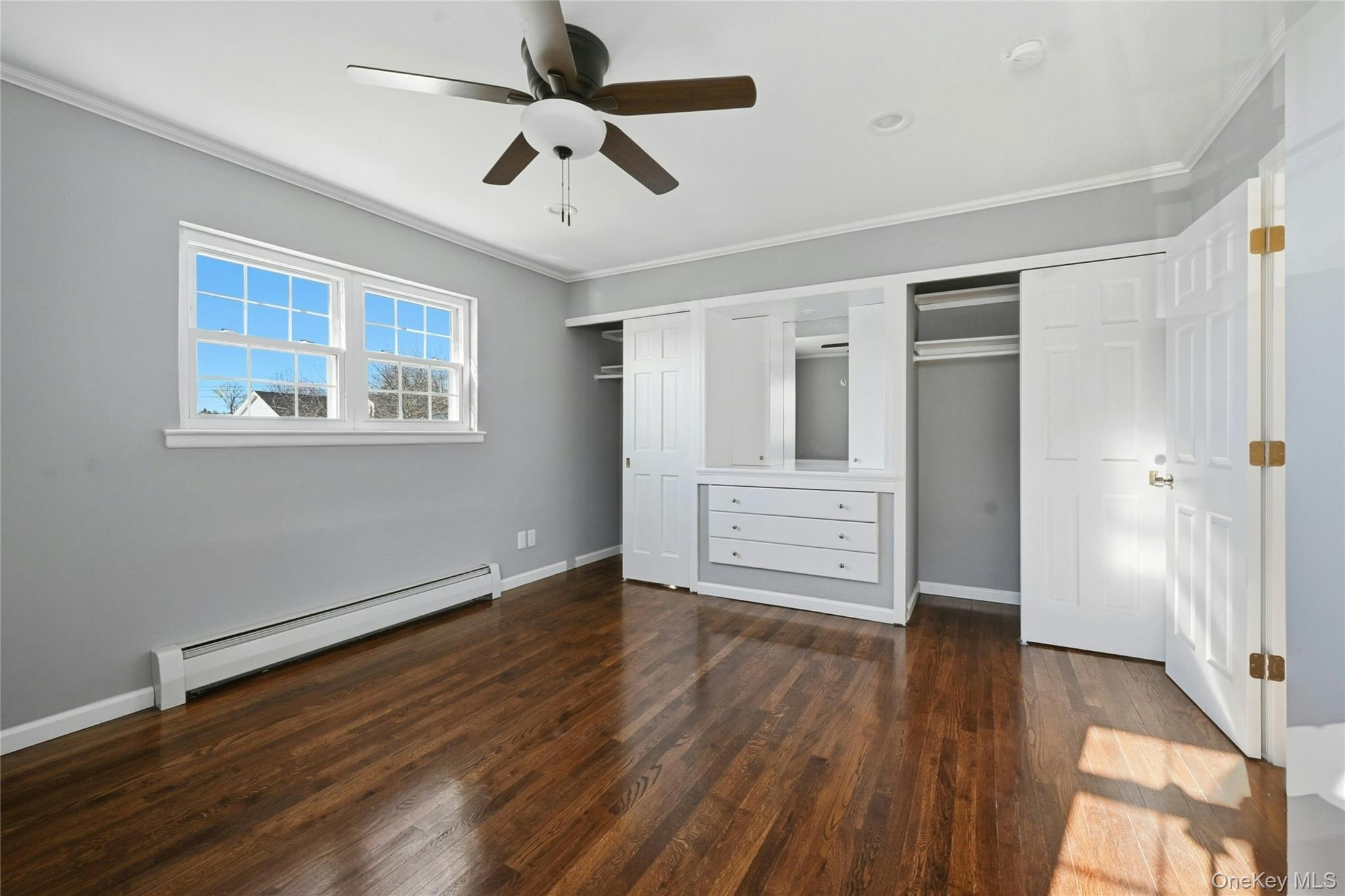 123 South Fordham Road Hicksville, NY 11801 - Photo 13 of 31