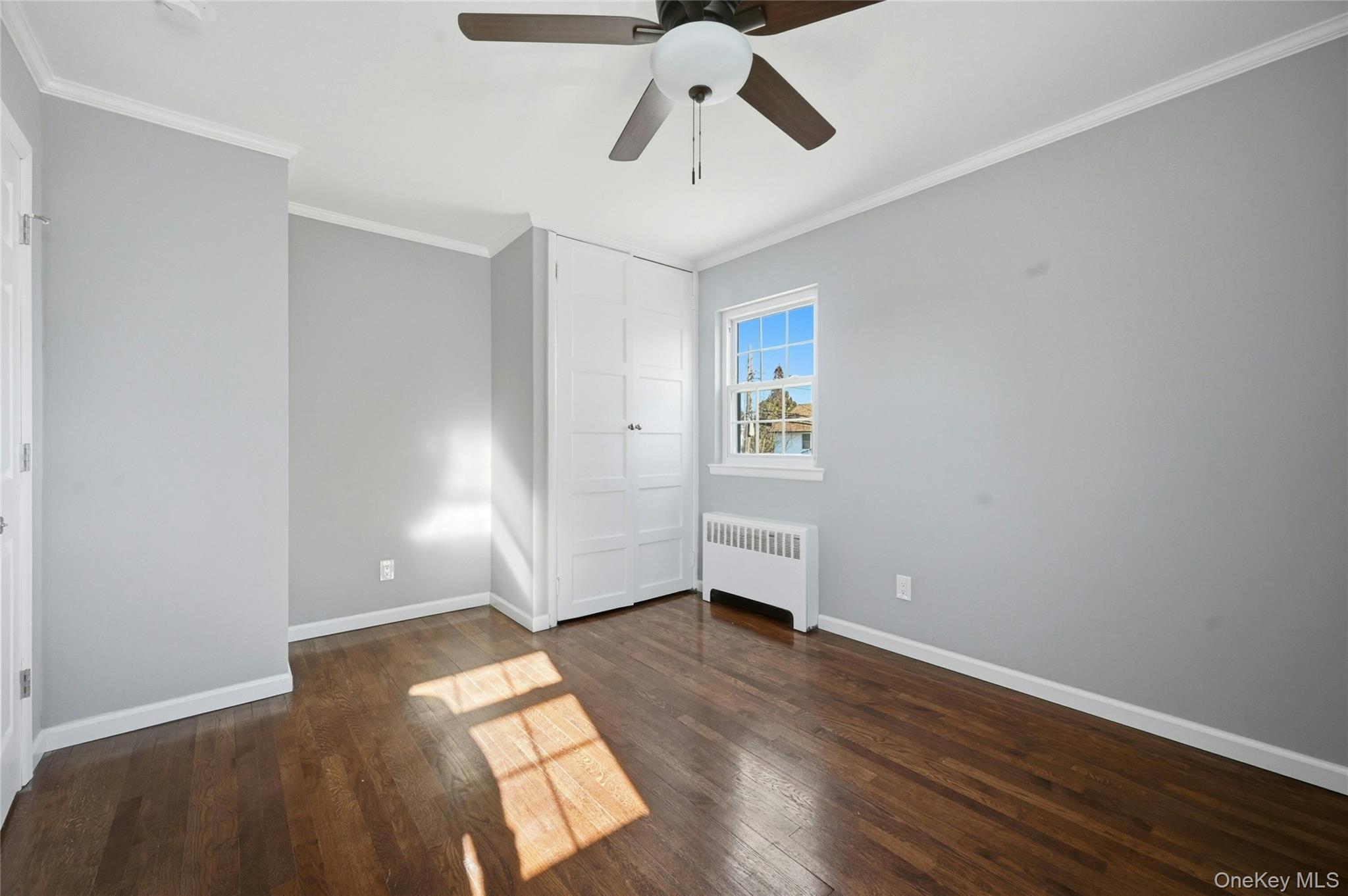 123 South Fordham Road Hicksville, NY 11801 - Photo 15 of 31