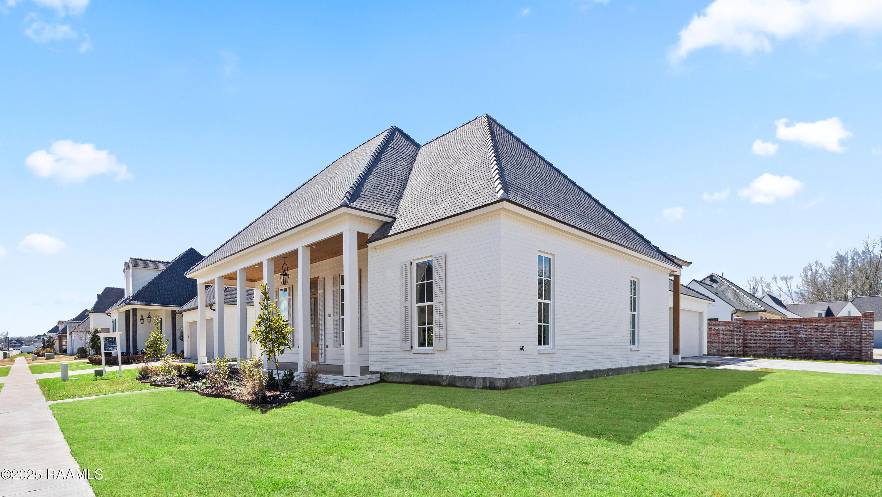 100 Winthorpe Row Lafayette, LA 70503 - Photo 3 of 39 100 Winthrope Row-2