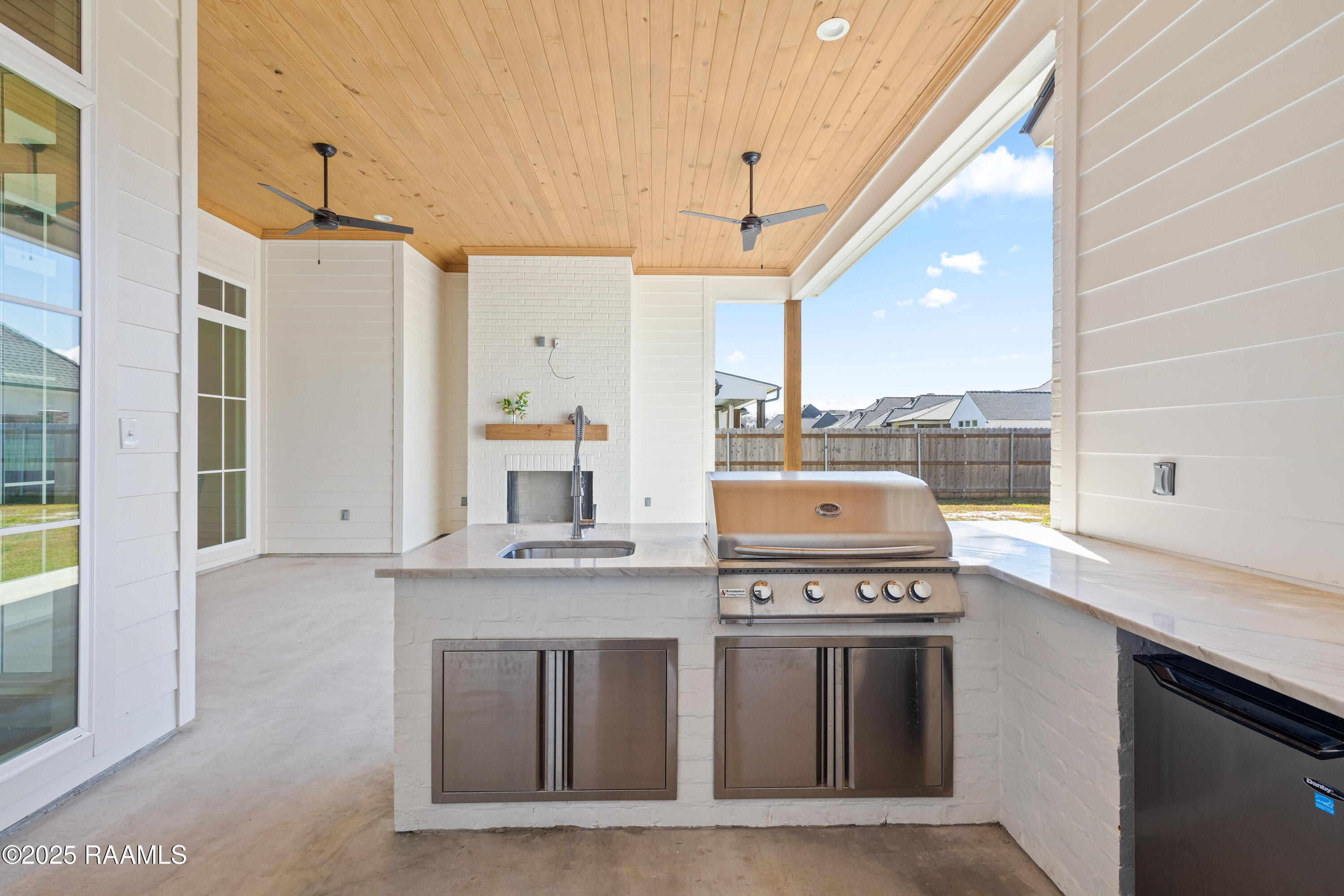 100 Winthorpe Row Lafayette, LA 70503 - Photo 32 of 39 100 Winthrope Row-36