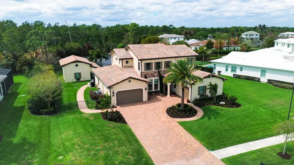 $2,189,000 | 3045 Northwest Radcliffe Way, Palm City, FL 34990