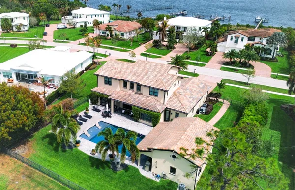 $2,245,000 | 3045 Northwest Radcliffe Way, Palm City, FL 34990