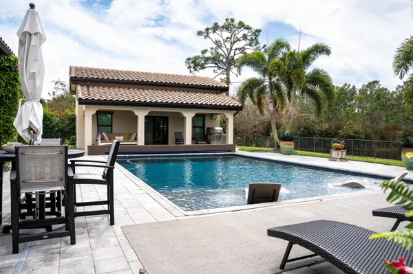 $2,245,000 | 3045 Northwest Radcliffe Way, Palm City, FL 34990