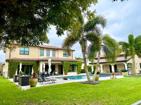 $2,189,000 | 3045 Northwest Radcliffe Way, Palm City, FL 34990