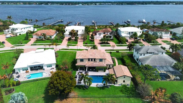$2,245,000 | 3045 Northwest Radcliffe Way, Palm City, FL 34990