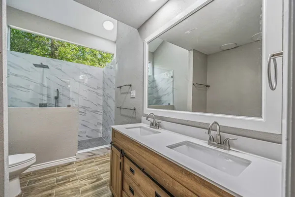 $2,099 | 2911 Waypark Drive, Houston, TX 77082