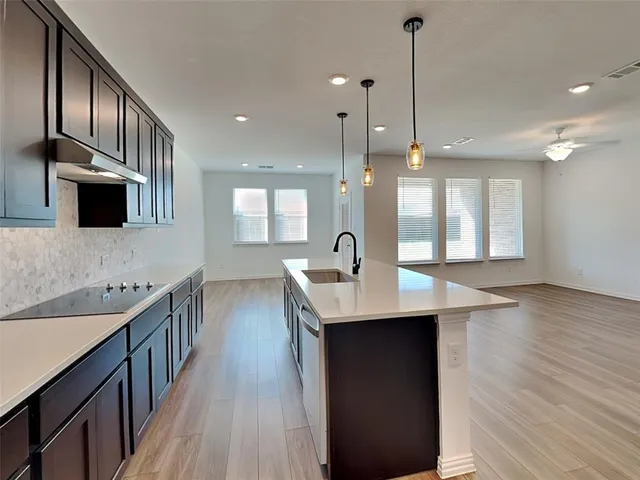 $2,750 | 1509 Gentle Crk Lane, Fort Worth, TX 76052