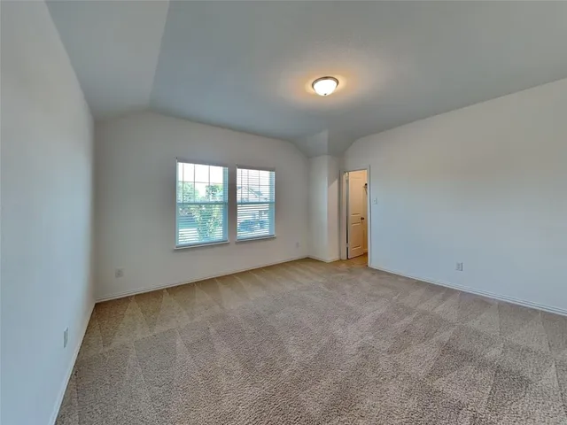 $2,750 | 1509 Gentle Crk Lane, Fort Worth, TX 76052