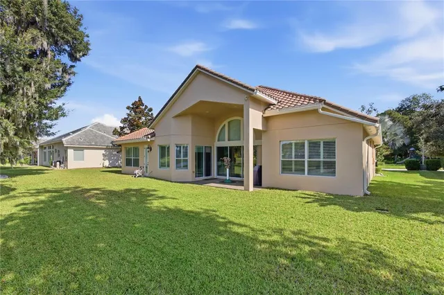 $935,000 | 45 New Water Oak Drive, Palm Coast, FL 32137