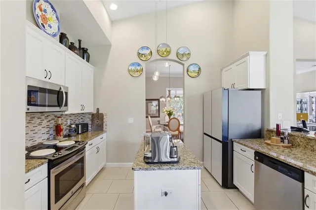 $935,000 | 45 New Water Oak Drive, Palm Coast, FL 32137