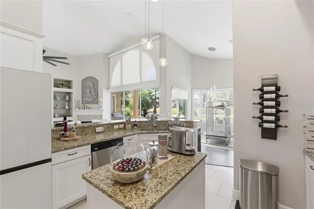 $935,000 | 45 New Water Oak Drive, Palm Coast, FL 32137