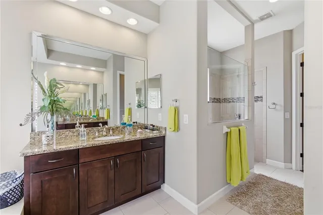 $935,000 | 45 New Water Oak Drive, Palm Coast, FL 32137