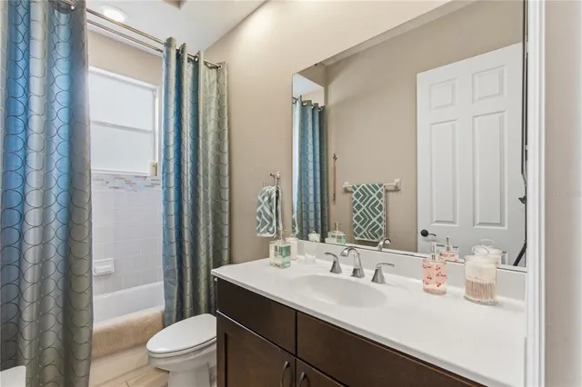 $935,000 | 45 New Water Oak Drive, Palm Coast, FL 32137