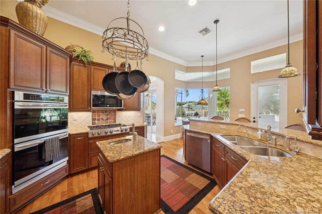 2492 North W Everglades Boulevard Stuart, FL 34994 - Photo 31 of 72