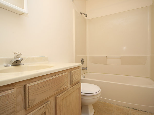332 Delaware Drive, Unit 332 Bolingbrook, IL 60440 - Photo 20 of 25