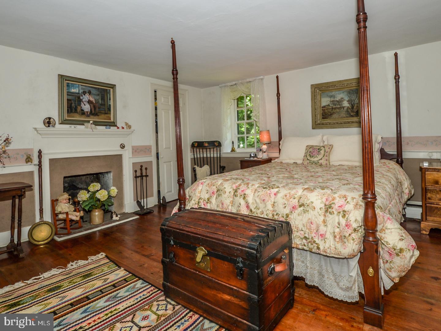 2710 Village Road Langhorne, PA 19047 - Photo 14 of 32 Main Bedroom