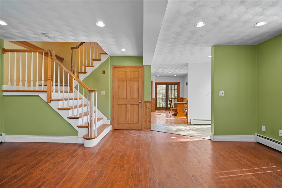 215 Blackrock Road Coventry, RI 02816 - Photo 12 of 39
