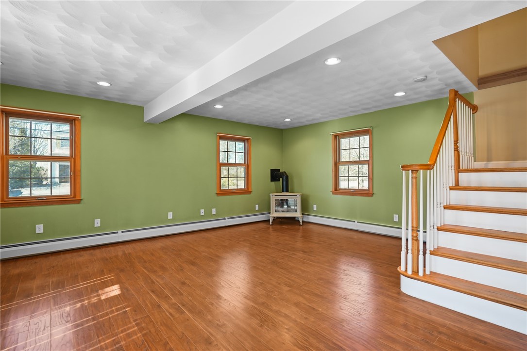 215 Blackrock Road Coventry, RI 02816 - Photo 14 of 39