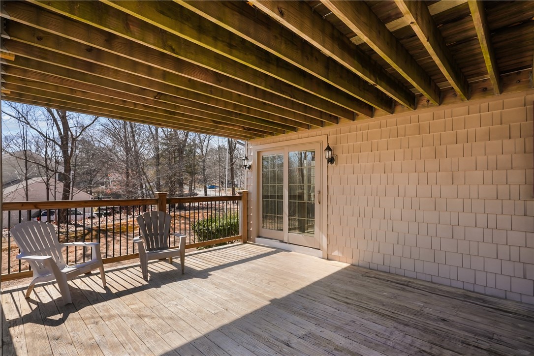 215 Blackrock Road Coventry, RI 02816 - Photo 7 of 39