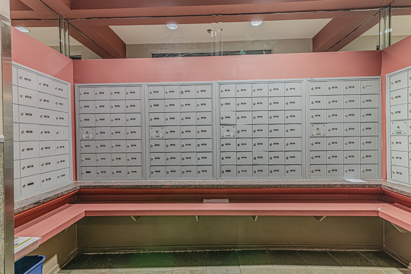 1500 West Monroe Street, Unit 517 Chicago, IL 60607 - Photo 19 of 26 a view of a bathtub in a room