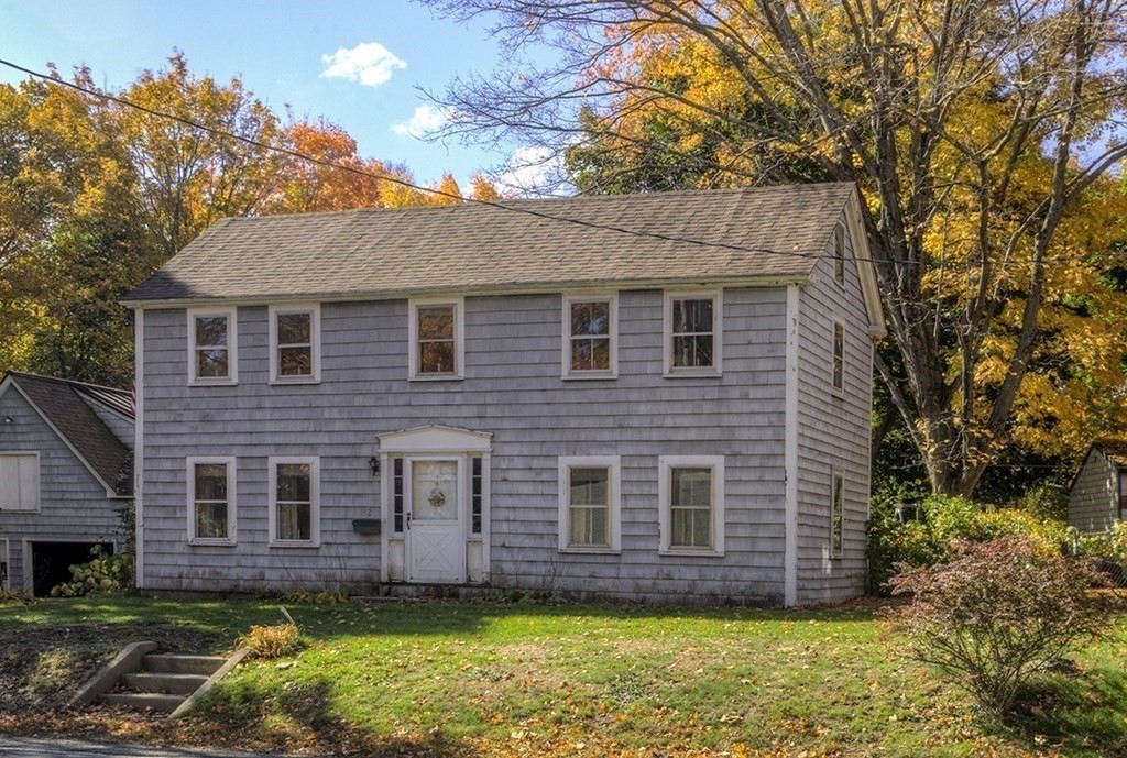 112 West Main Street Georgetown, MA 01833 - Photo 1 of 35 Gallery Image 1