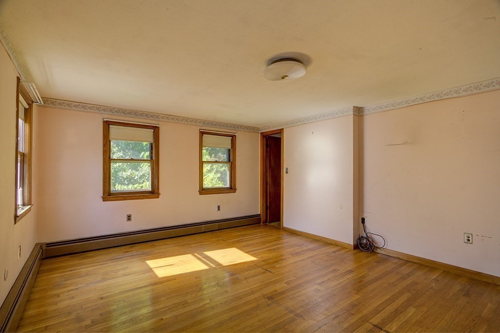 112 West Main Street Georgetown, MA 01833 - Photo 25 of 35 Gallery Image 25