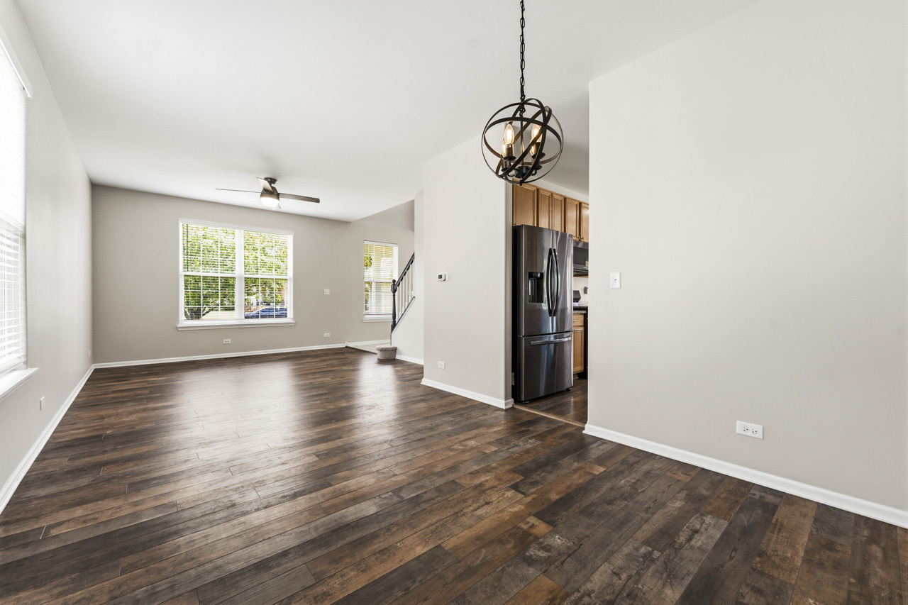 32804 Bending Creek Road Lakemoor, IL 60051 - Photo 8 of 46