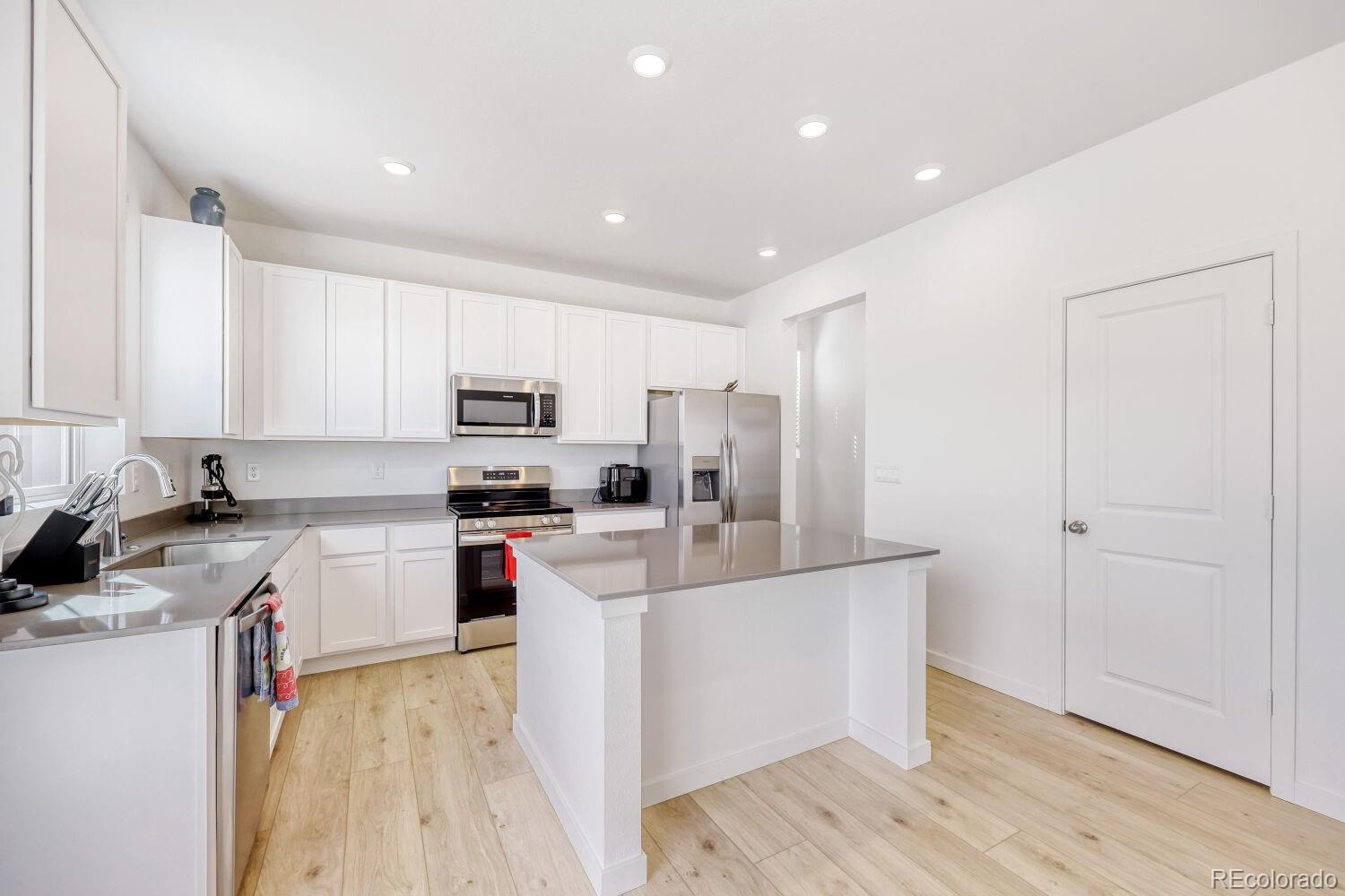 340 Paloma Way Elizabeth, CO 80107 - Photo 10 of 22