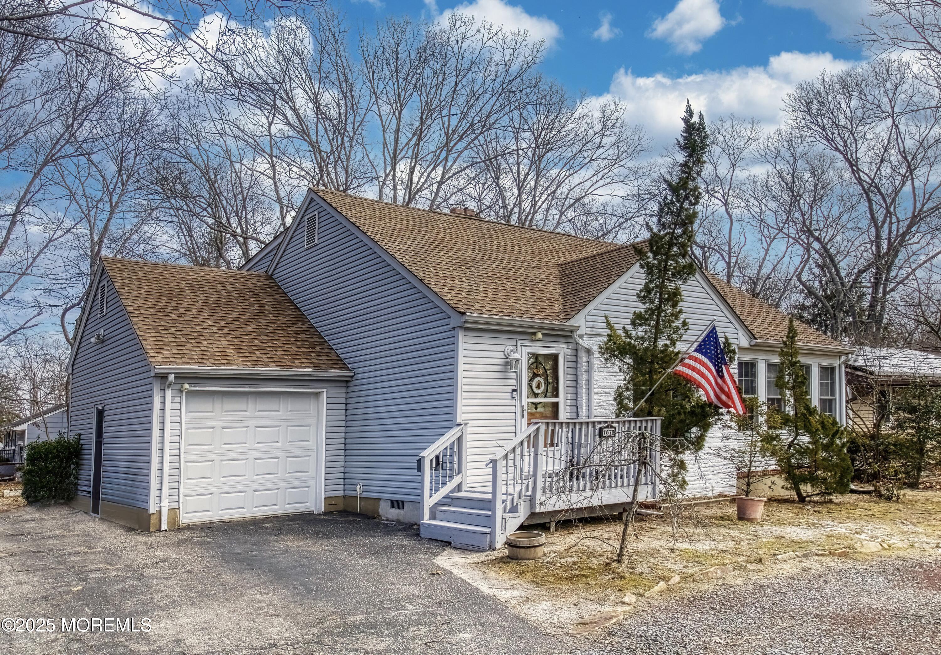 1670 Forge Pond Road Brick, NJ 08724 - Photo 3 of 35 5Forgepond1670