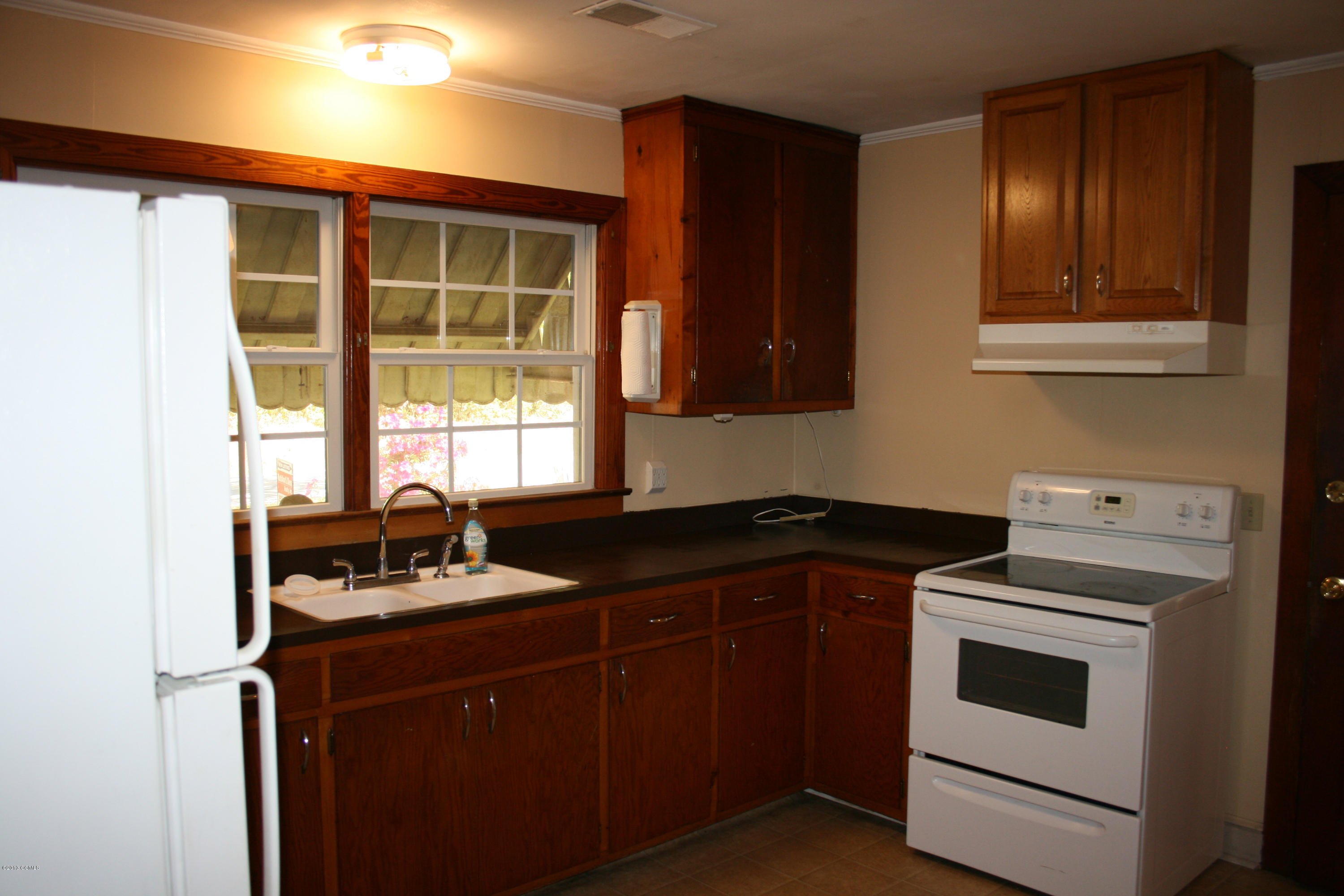 157 Hibbs Road Newport, NC 28570 - Photo 4 of 15 157 Hibbs Rd Ext kitchen view 2
