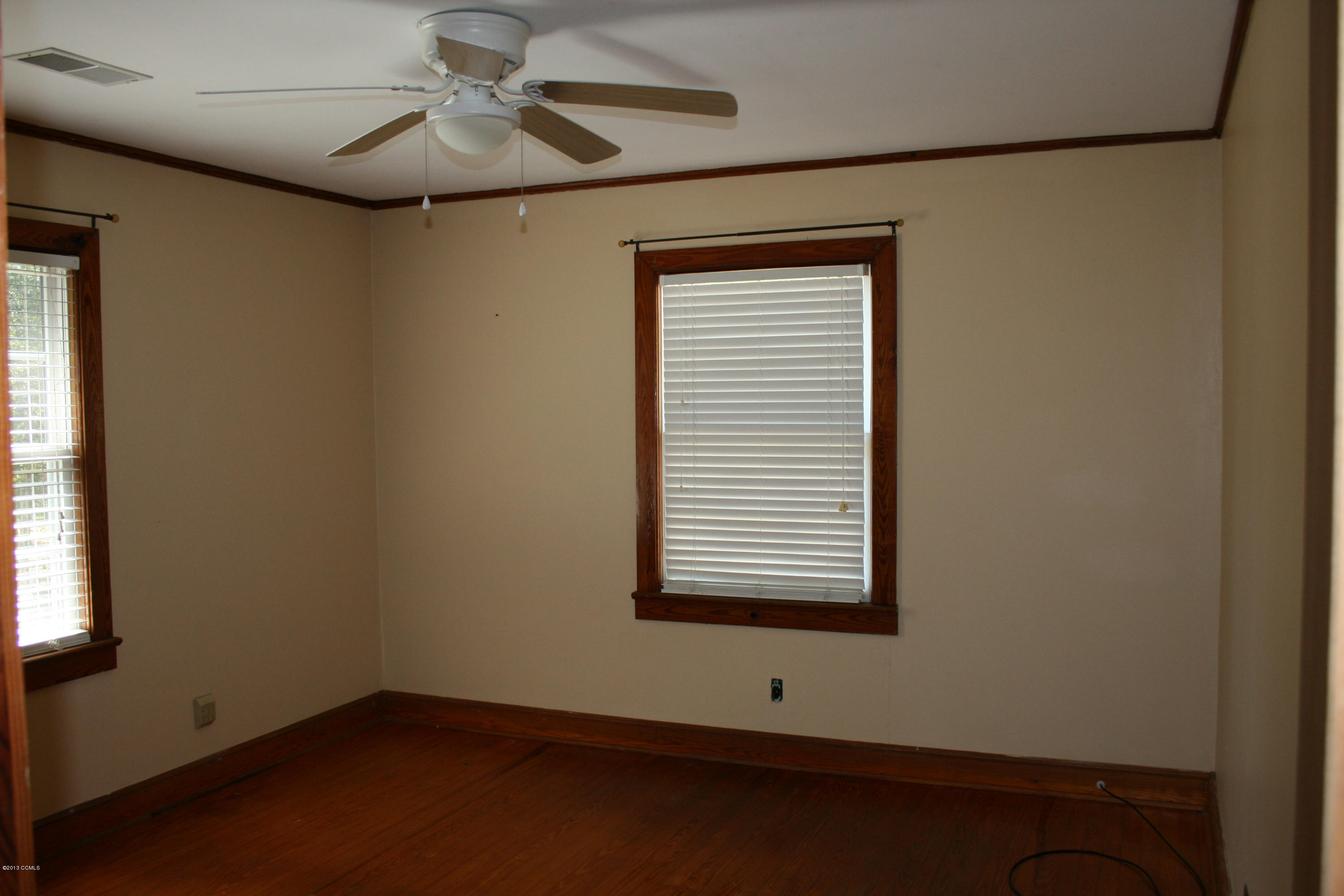 157 Hibbs Road Newport, NC 28570 - Photo 9 of 15 157 hibbs rd ext master bedroom