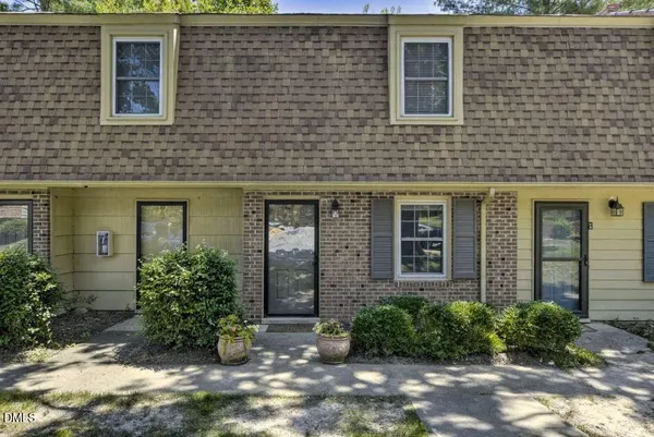 $1,850 | 4701 Blue Bird Court, Unit E, Raleigh, NC 27606