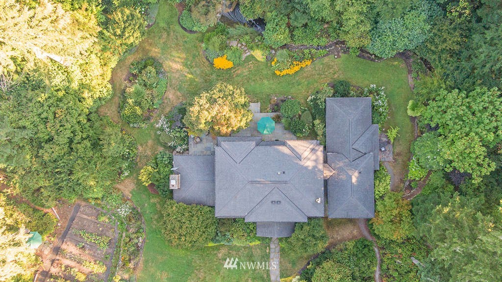 18132 Thorsen Road Southwest Vashon, WA 98070 - Photo 38 of 40 an aerial view of a house with a yard