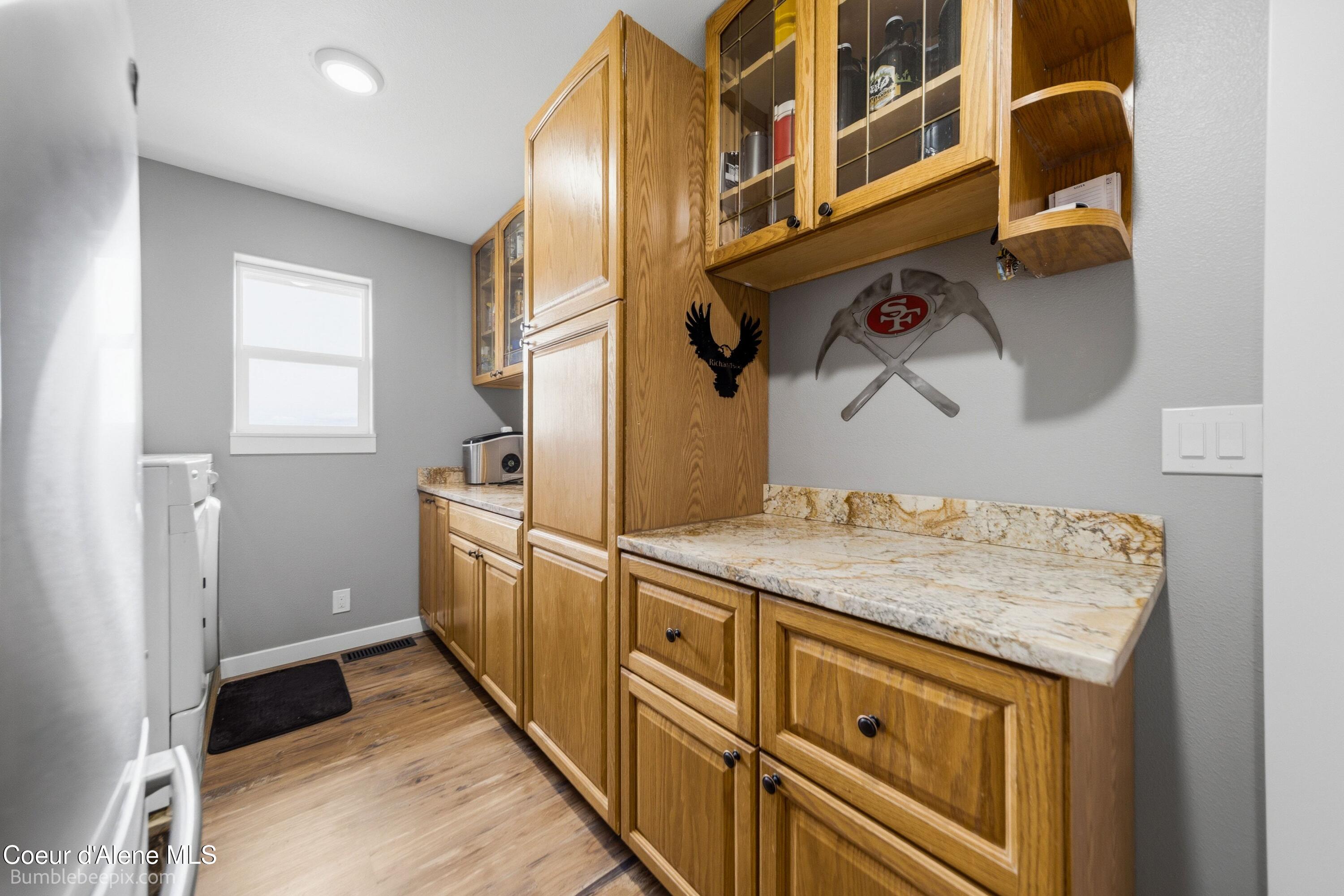 10324 North Payment Peak Road Post Falls, ID 83854 - Photo 24 of 98 Main level laundry