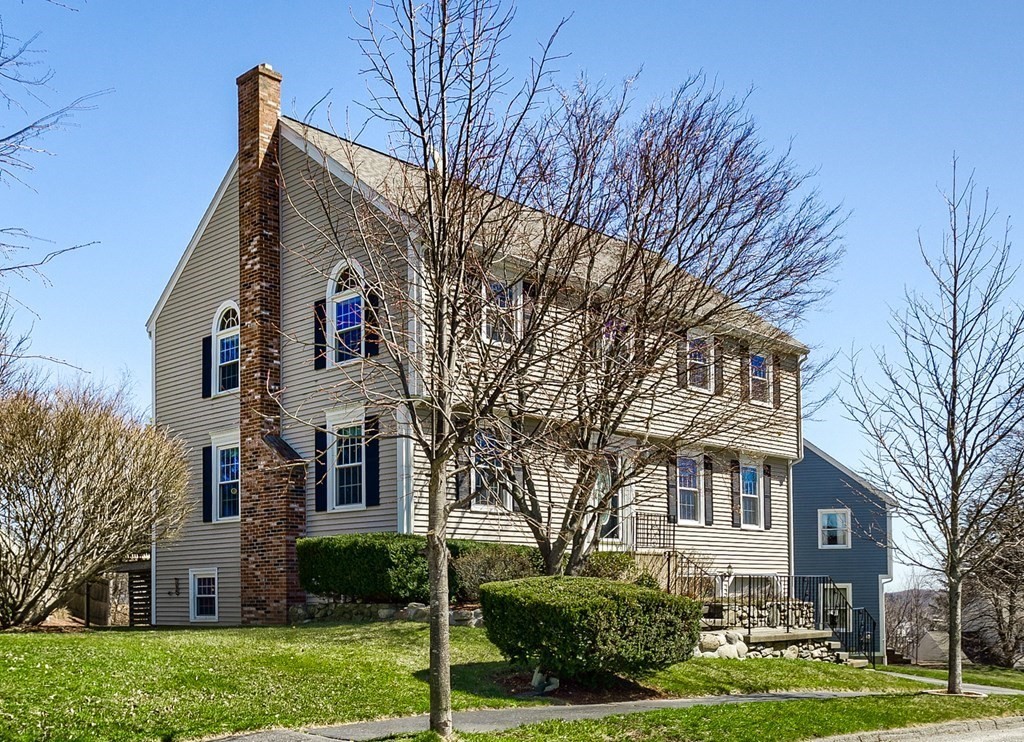 4 Arapaho Road Worcester, MA 01606 - Photo 2 of 26 Gallery Image 2