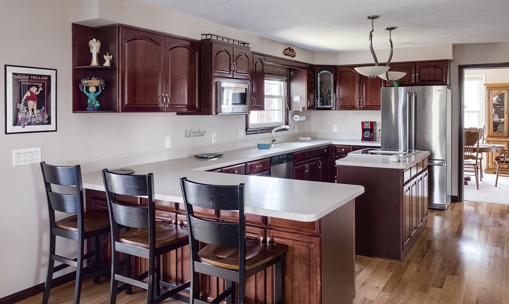4 Arapaho Road Worcester, MA 01606 - Photo 9 of 26 Gallery Image 9