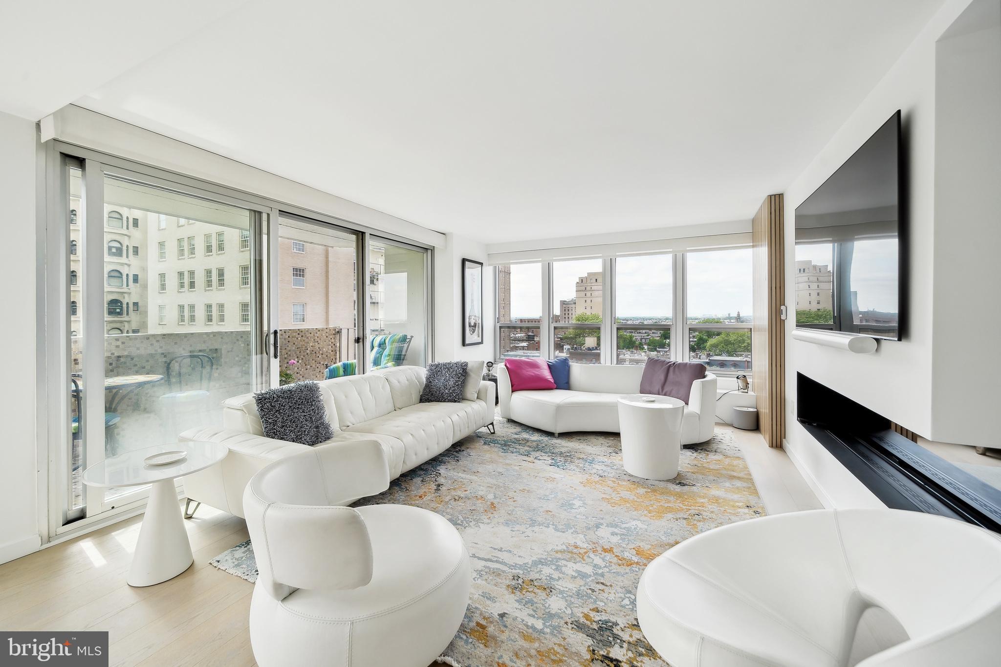 224 West Rittenhouse Square, Unit 100607 Philadelphia, PA 19103 - Photo 1 of 35 LIving Space with East and South Exposure