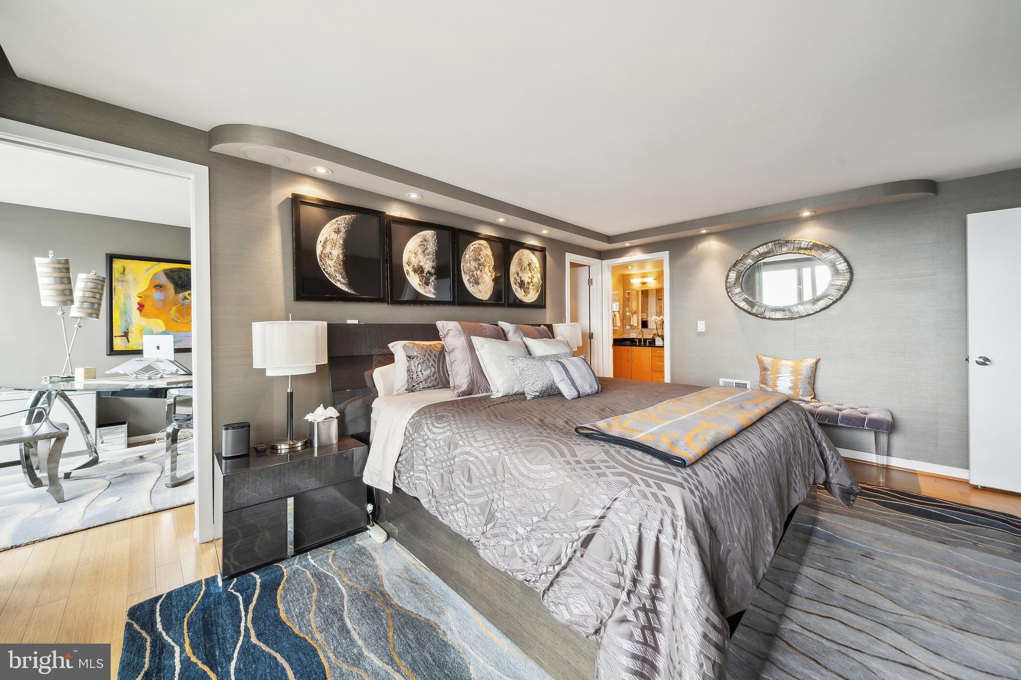 224 West Rittenhouse Square, Unit 100607 Philadelphia, PA 19103 - Photo 22 of 35 Primary Bedroom