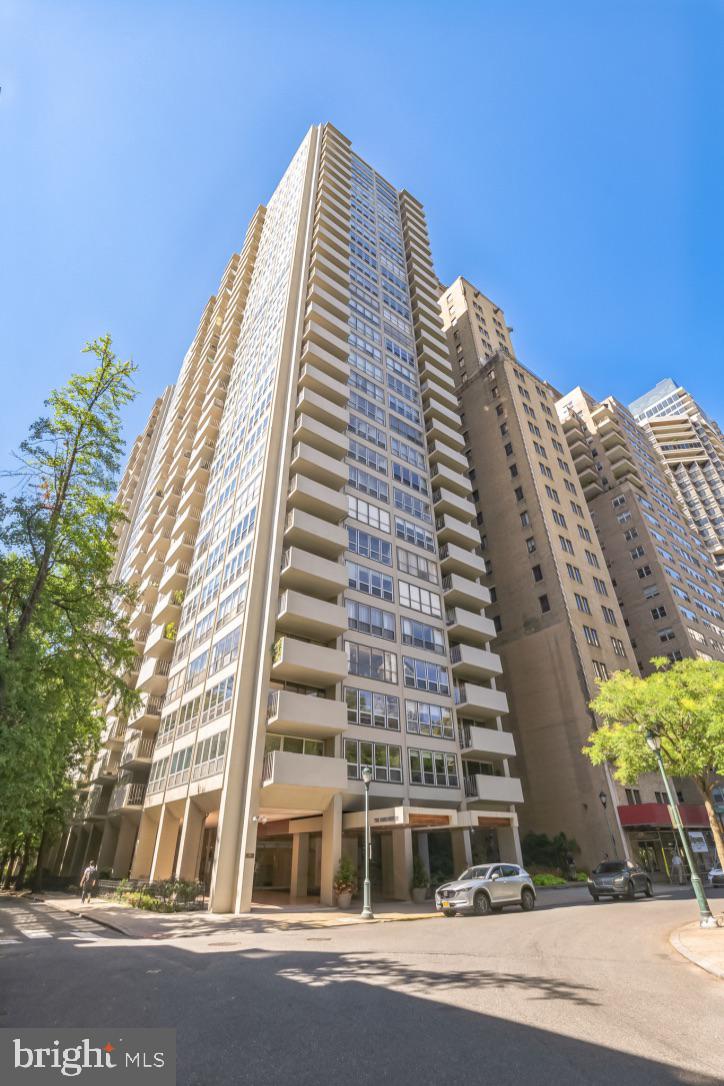 224 West Rittenhouse Square, Unit 100607 Philadelphia, PA 19103 - Photo 34 of 35 The Dorchester