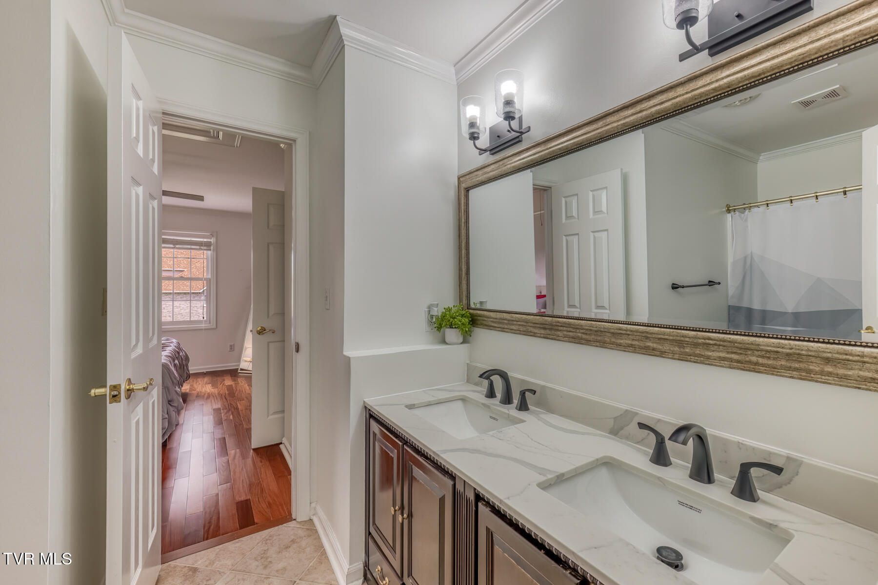 151 Laurel Ridge Drive Jonesborough, TN 37659 - Photo 58 of 106 151 Laurel Ridge Dr-60