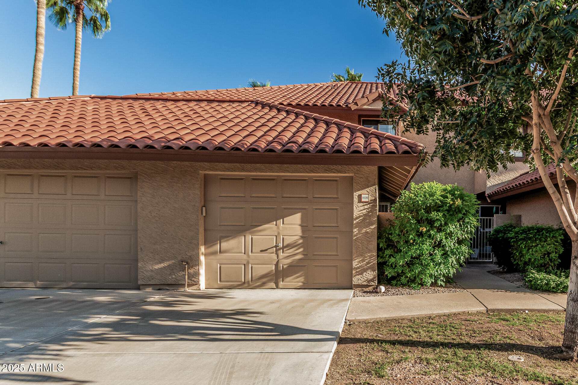 8700 East Mountain View Road, Unit 1039 Scottsdale, AZ 85258 - Photo 2 of 37 a front view of a house